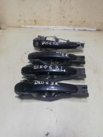 rucka-dveri-peredniaia-pravaia-naruznaia-skoda-octavia-tour-art-62096-big-0