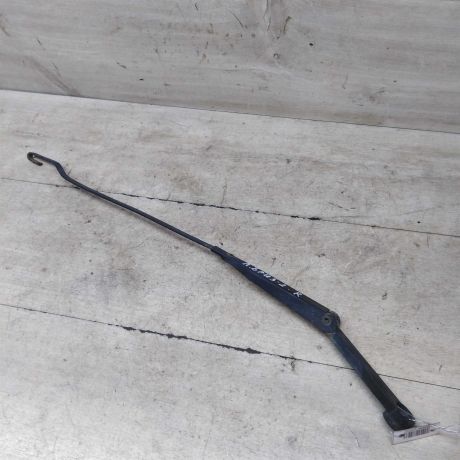 povodok-stekloocistitelia-pravyi-lifan-breez-art-63567-big-0