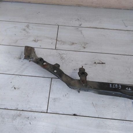 peredniaia-panel-televizora-kia-spectra-verxniaia-cast-art-63884-big-2