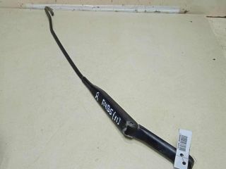 povodok-stekloocistitelia-pravyi-audi-a4-b5-lobovogo-stekla-mkpp-bu-art-63986