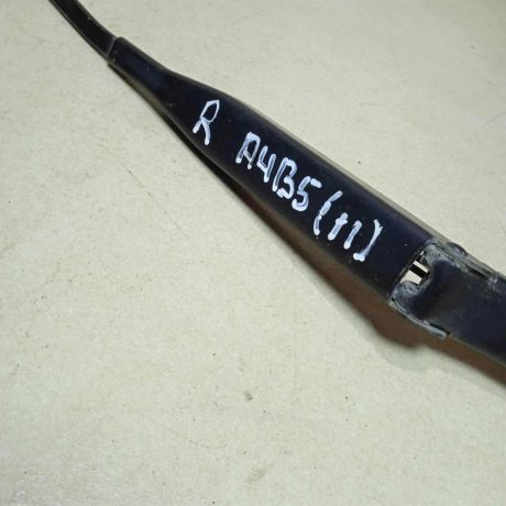 povodok-stekloocistitelia-pravyi-audi-a4-b5-lobovogo-stekla-mkpp-bu-art-63986-big-1