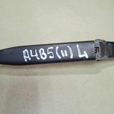 povodok-stekloocistitelia-levyi-audi-a4-b5-lobovogo-stekla-art-64071-big-2