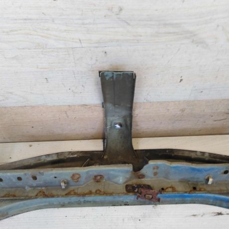 peredniaia-panel-televizor-renault-logan-verxniaia-cast-art-64115-big-2