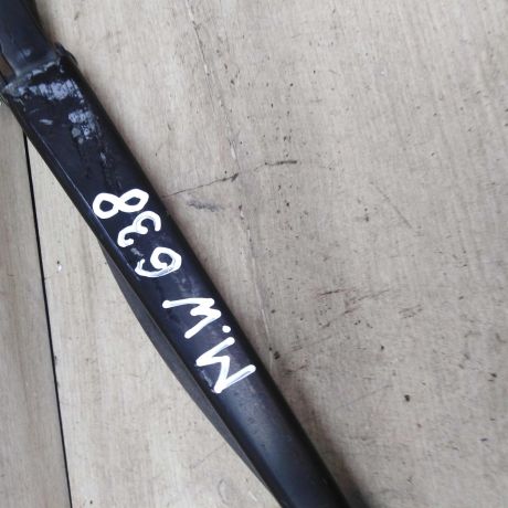 povodok-stekloocistitelia-kryski-bagaznika-mercedes-w638-art-64610-big-1