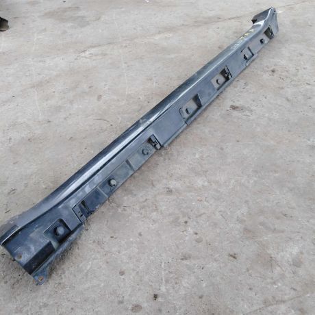 nakladka-na-porog-pravaia-naruznaia-toyota-avensis-iii-t27-art-65173-big-2