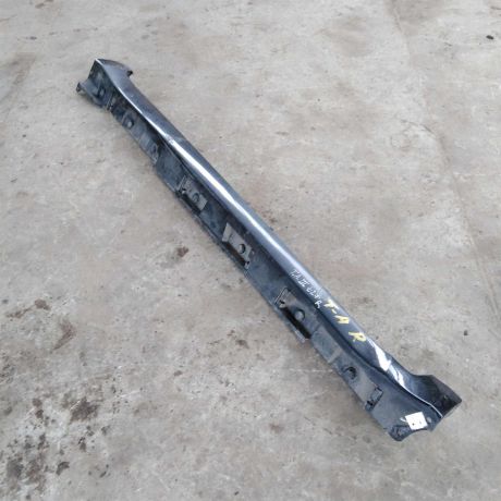 nakladka-na-porog-pravaia-naruznaia-toyota-avensis-iii-t27-art-65173-big-3