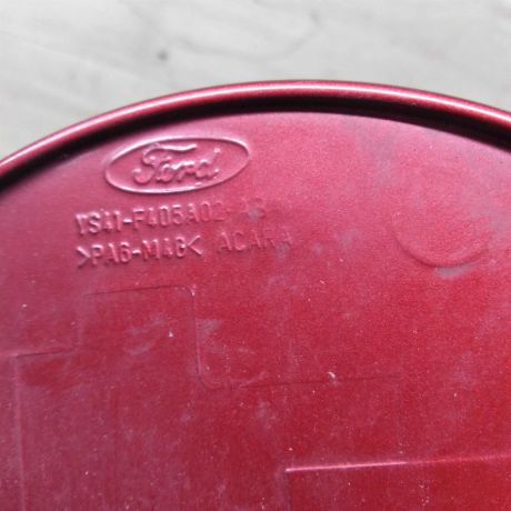 liucok-benzobaka-ford-focus-1-universal-art-66363-big-6