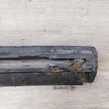 molding-dveri-niznii-perednii-pravyi-audi-a6-c5-art-67260-big-2