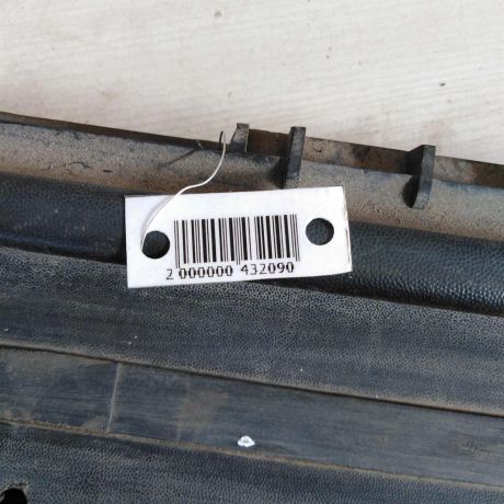 nakladka-dekorativnaia-audi-100-c4-na-krysku-bagaznika-art-71119-big-1