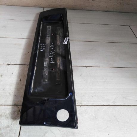 nakladka-dekorativnaia-audi-a6-c4-na-krysku-bagaznika-art-71122-big-4