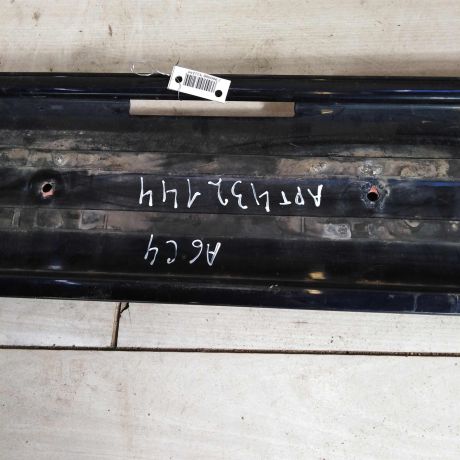 nakladka-dekorativnaia-audi-a6-c4-na-krysku-bagaznika-art-71122-big-2