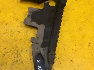 vozduxovod-radiatora-pravyi-audi-a6-c6-art-13650