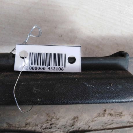 nakladka-dekorativnaia-audi-80-b4-na-krysku-bagaznika-universal-art-71124-big-5