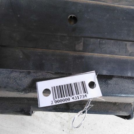 nakladka-dekorativnaia-audi-80-b4-na-krysku-bagaznika-universal-art-71125-big-2