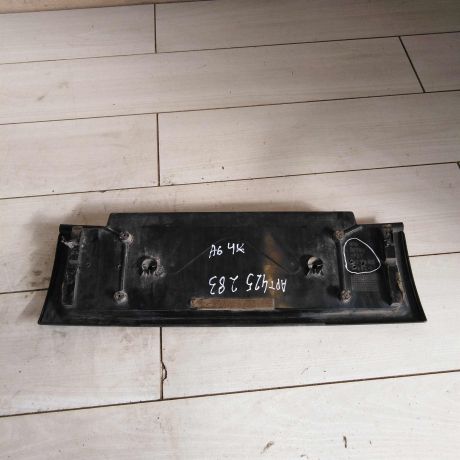 nakladka-dekorativnaia-audi-80-b4-na-krysku-bagaznika-art-71154-big-1