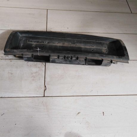 nakladka-dekorativnaia-audi-80-b4-na-krysku-bagaznika-art-71154-big-5