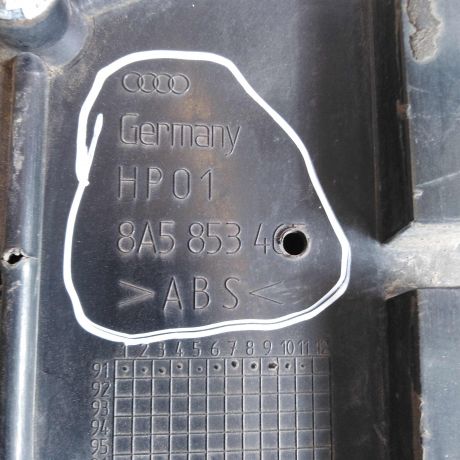 nakladka-dekorativnaia-audi-80-b4-na-krysku-bagaznika-sedan-art-71165-big-4