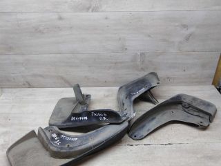 bryzgovik-komplekt-volkswagen-polo-v-sedan-art-71249