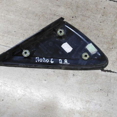 nakladka-kuzova-naruznyi-element-peredniaia-pravaia-volkswagen-polo-v-sedan-art-71362-big-3