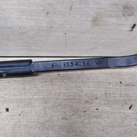 povodok-stekloocistitelia-perednii-levyi-volkswagen-polo-v-sedan-art-71479-big-3