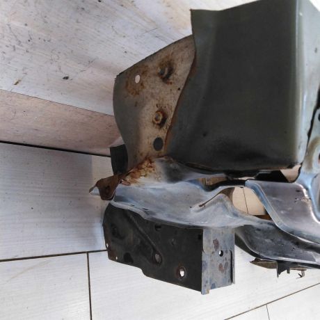 peredniaia-panel-televizor-nissan-primera-p11-art-71679-big-2