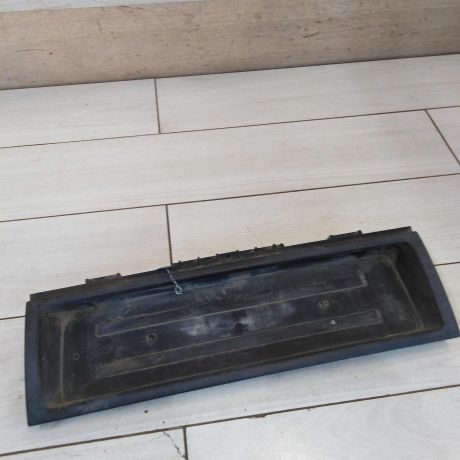 nakladka-kuzova-naruznye-elementy-pod-nomer-audi-100-c4-art-71902-big-0