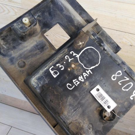 nakladka-kuzova-naruznye-elementy-pod-nomer-volkswagen-passat-b3-sedan-art-71904-big-2