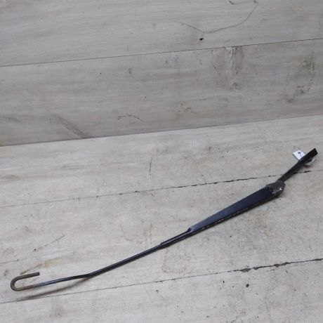 povodok-stekloocistitelia-pravyi-skoda-octavia-tour-art-71927-big-0