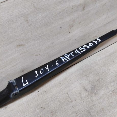 povodok-stekloocistitelia-levyi-peugeot-307-do-rest-art-72158-big-1