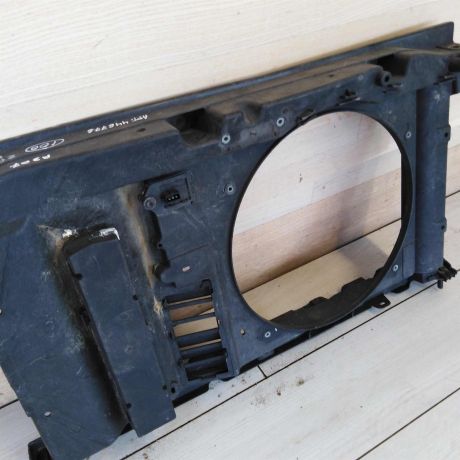 peredniaia-panel-televizor-peugeot-307-defekt-na-foto-art-72607-big-4