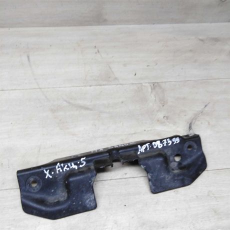 nakladka-perednei-paneli-na-zamok-hyundai-accent-ii-art-72782-big-0