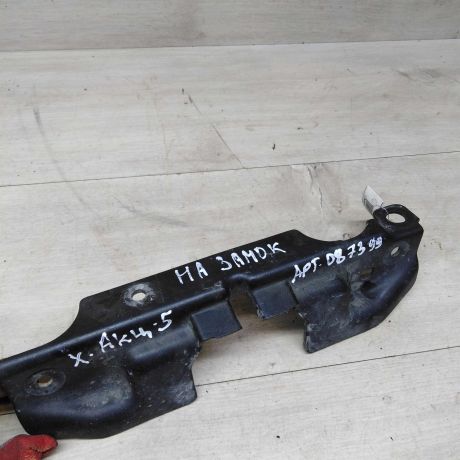 nakladka-perednei-paneli-na-zamok-hyundai-accent-ii-art-72782-big-4