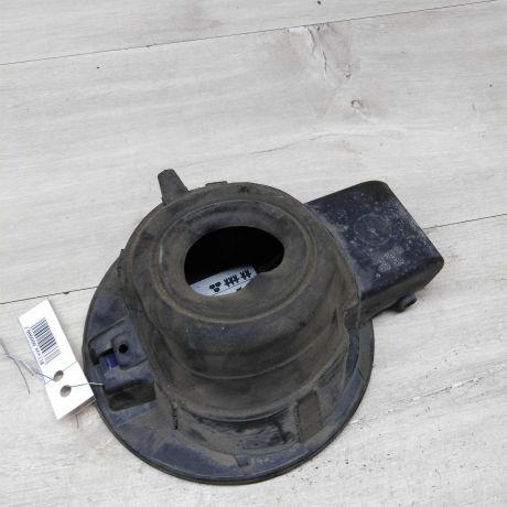 liucok-benzobaka-volkswagen-passat-b5-universal-art-72950-big-1