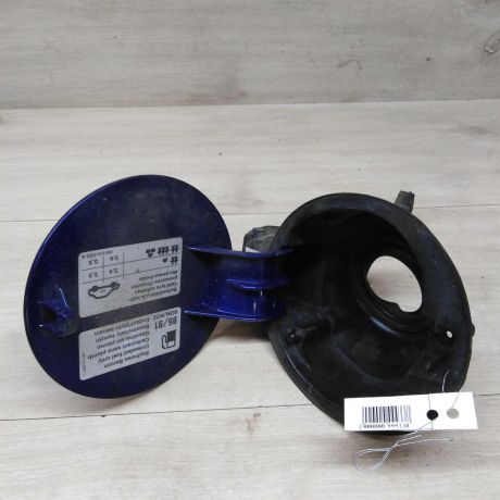 liucok-benzobaka-volkswagen-passat-b5-universal-art-72950-big-3