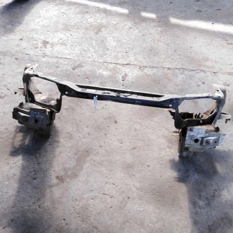 peredniaia-panel-televizor-opel-vectra-b-art-73355-big-0