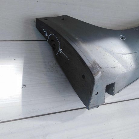 nakladka-na-porog-pravaia-nissan-primera-p12-defekt-art-73628-big-3