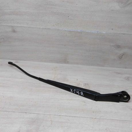 povodok-stekloocistitelia-pravyi-hyundai-getz-original-art-74268-big-0