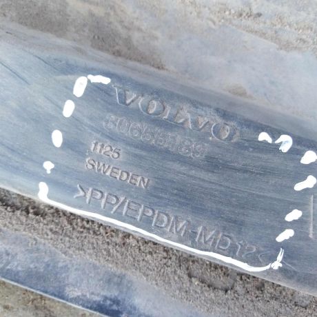 nakladka-na-porog-naruznaia-levaia-volvo-xc90-art-74916-big-3