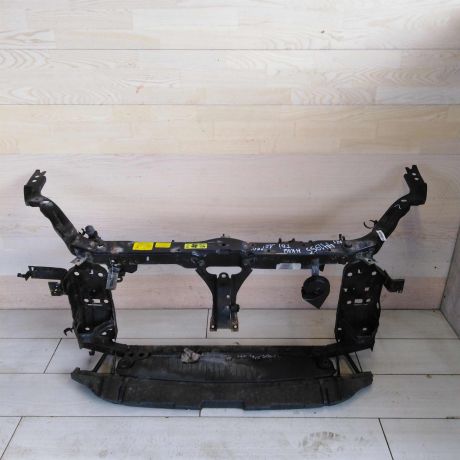 peredniaia-panel-televizor-nissan-qashqai-art-75119-big-0