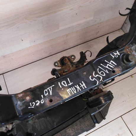 peredniaia-panel-televizor-nissan-qashqai-art-75119-big-2