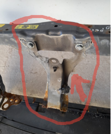 peredniaia-panel-televizor-nissan-qashqai-art-75119-big-4