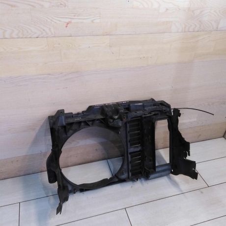 peredniaia-panel-televizor-peugeot-407-art-75160-big-3