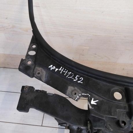 peredniaia-panel-televizora-audi-a6-c5-25-tdi-def-art-75238-big-5