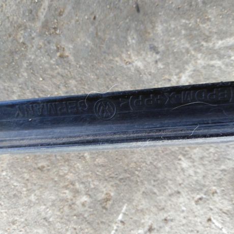 molding-stekla-levyi-vertikalnyi-volkswagen-passat-b5-passat-b5-gp-art-75278-big-2
