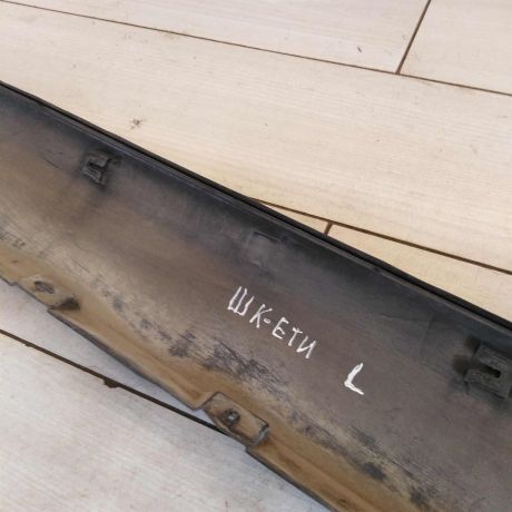 nakladka-na-porog-naruznaia-levaia-skoda-yeti-i-art-75511-big-4