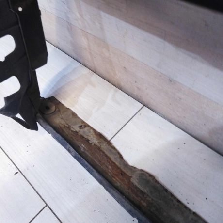 peredniaia-panel-televizor-skoda-octavia-a5-art-75713-big-8