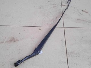 povodok-stekloocistitelia-levyi-nissan-primera-p12-bu-original-art-75779