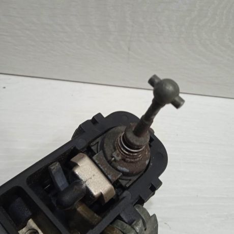 rucka-dveri-naruznaia-peredniaia-levaia-nissan-primera-p12-art-75941-big-4