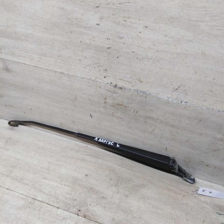 povodok-stekloocistitelia-levyi-lada-largus-renault-logan-i-art-76231-big-0