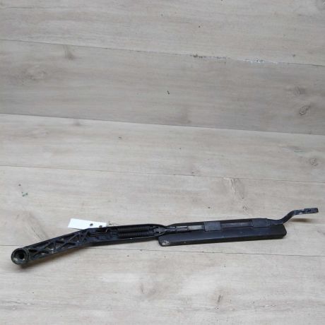 povodok-stekloocistitelia-levyi-audi-80-b4-art-76824-big-1